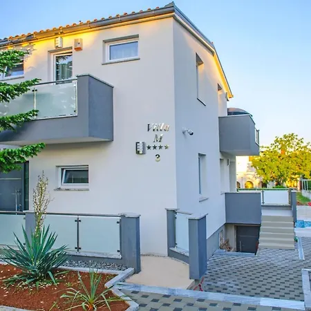 Mmm Apartment *