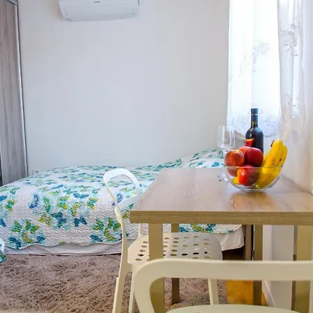 Mmm Apartment *